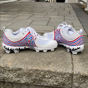 Under Armour White Red and Blue Athletic Cleats